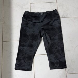 Zella Black Geometric Cropped Pants